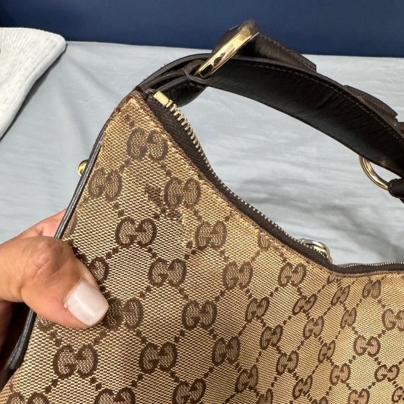 Gucci Monogram Medium Horsebit Chain Hobo - Picture 15 of 16